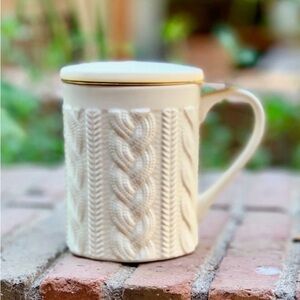 Pinky Up Cables Sweater Tea Cup W/ Infuser And Lid 12 Oz Cream- Never used!